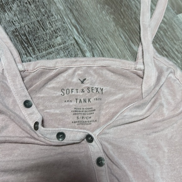 American Eagle Peplum Tank - Picture 2 of 6